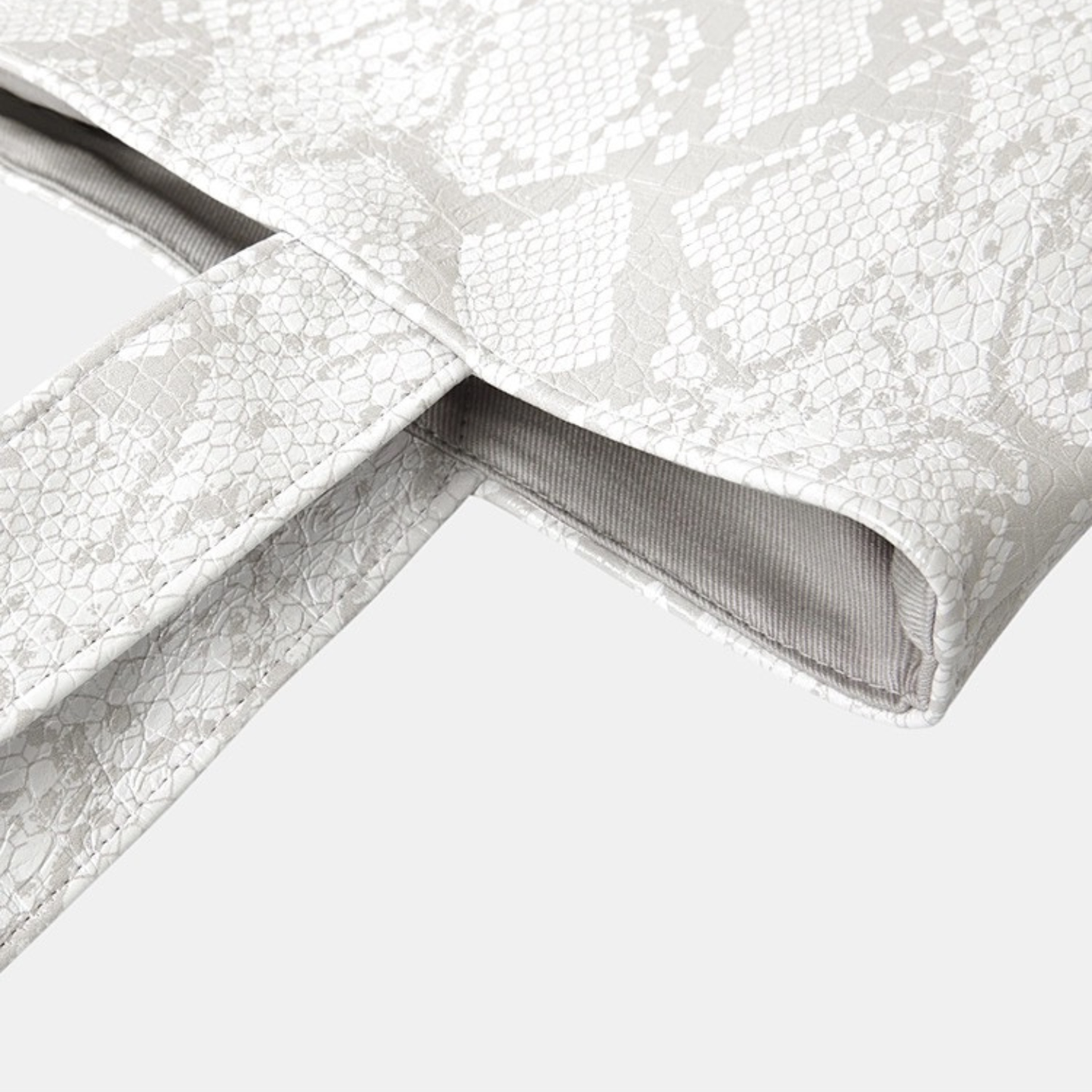 tbh野獸派家居三麗鷗Hello Kitty仿皮革托特包